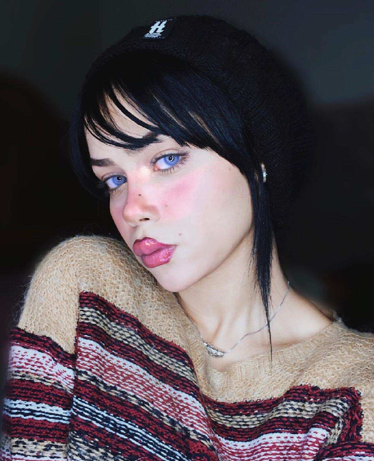 24 Saat Escort