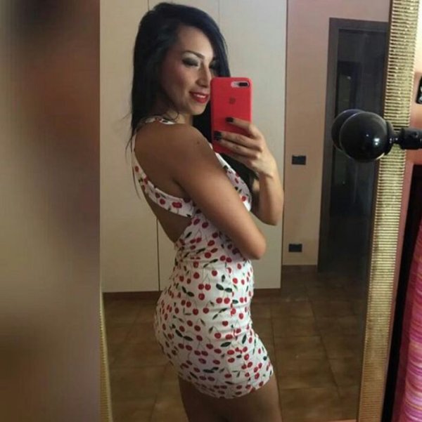 Ceren - Kızılay Otele Gelen Escort