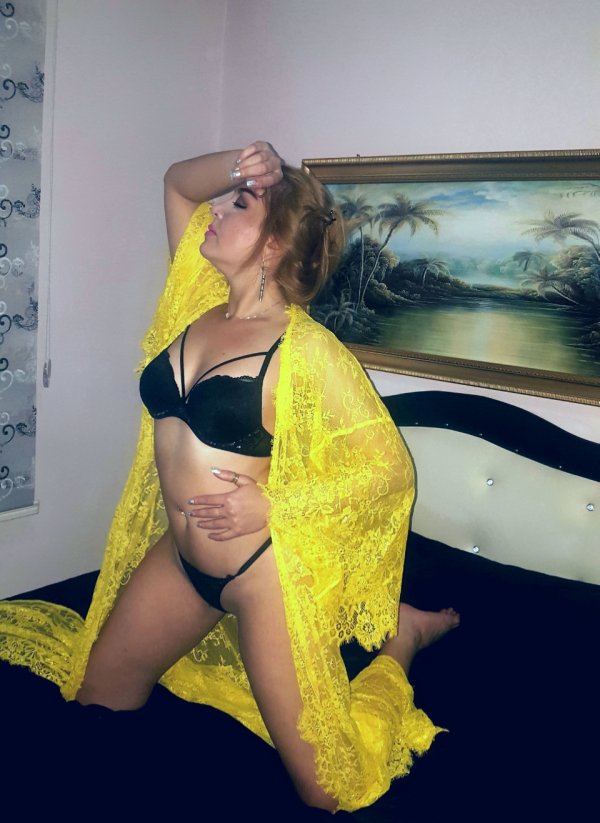 Özge N. - Yenimahalle Eve Gelen Escort