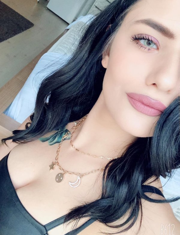 Simge K. - Etimesgut Eve Gelen Escort