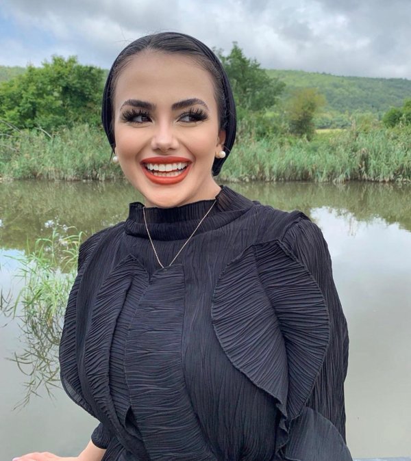 Tuğçe - Yenimahalle Esmer Escort